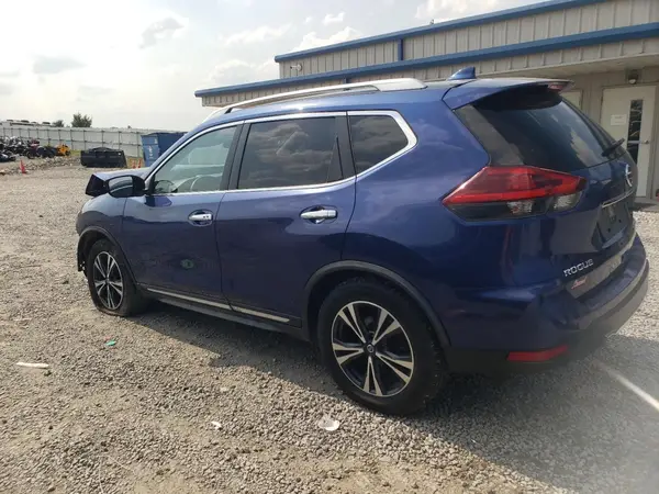 JN8AT2MV7JW317855 2018 NISSAN ROGUE - Image 2