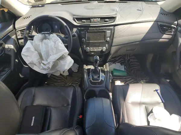 JN8AT2MV7JW329651 2018 NISSAN ROGUE - Image 8