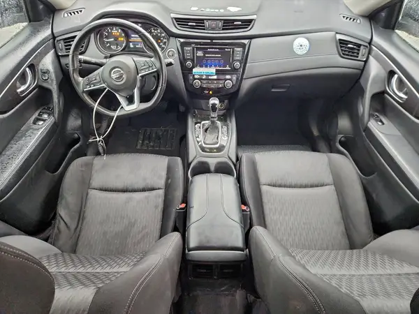 JN8AT2MV7JW344649 2018 NISSAN ROGUE - Image 8