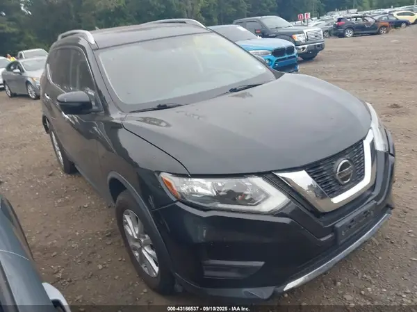 JN8AT2MV7JW347518 2018 NISSAN ROGUE - Image 1