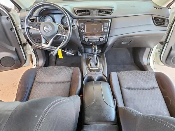 JN8AT2MV7JW349088 2018 NISSAN ROGUE - Image 8