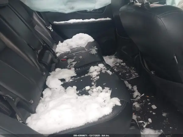 JN8AT2MV7JW351410 2018 NISSAN ROGUE - Image 8
