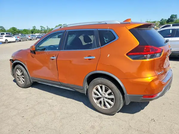 JN8AT2MV7KW372355 2019 NISSAN ROGUE - Image 2