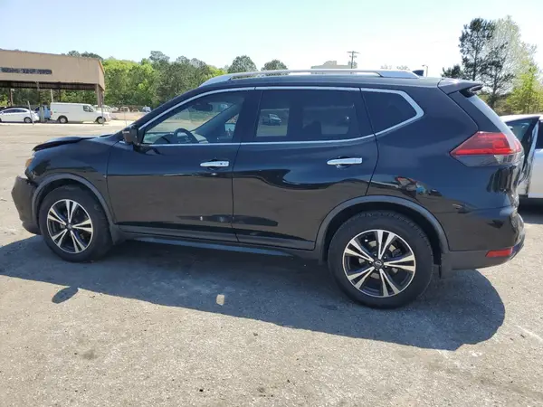JN8AT2MV7KW372601 2019 NISSAN ROGUE - Image 2