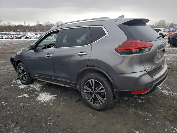 JN8AT2MV7KW372663 2019 NISSAN ROGUE - Image 2