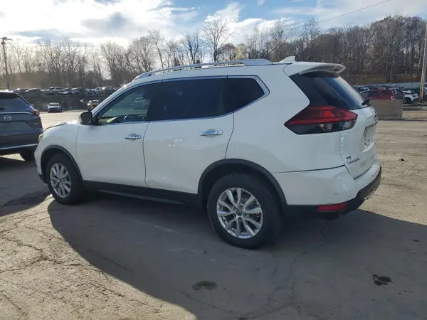 JN8AT2MV7KW374333 2019 NISSAN ROGUE - Image 2