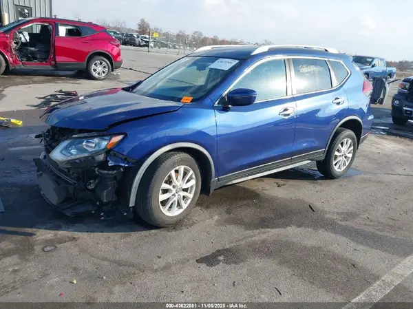 JN8AT2MV7KW378771 2019 NISSAN ROGUE - Image 2
