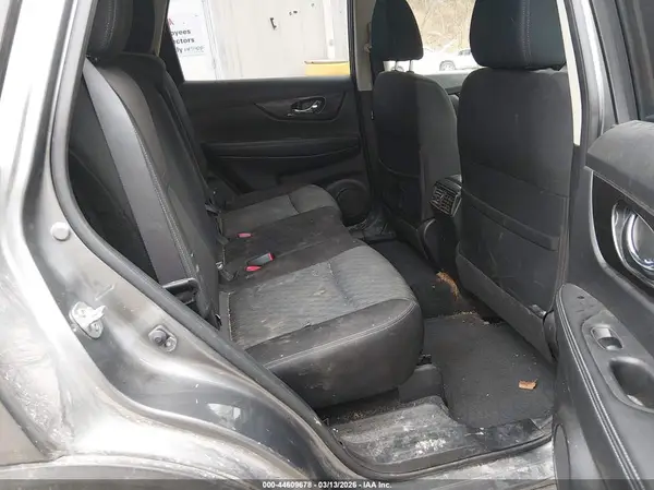 JN8AT2MV7KW381315 2019 NISSAN ROGUE - Image 8