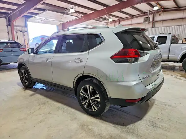 JN8AT2MV7KW384845 2019 NISSAN ROGUE - Image 2