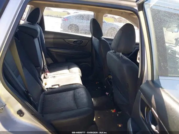 JN8AT2MV7KW386580 2019 NISSAN ROGUE - Image 8