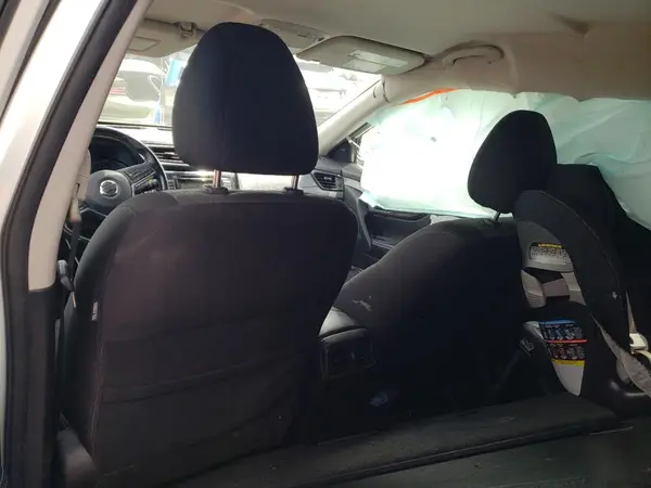 JN8AT2MV7KW386904 2019 NISSAN ROGUE - Image 8