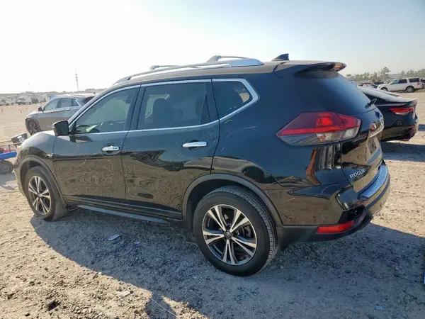 JN8AT2MV7KW388779 2019 NISSAN ROGUE - Image 2