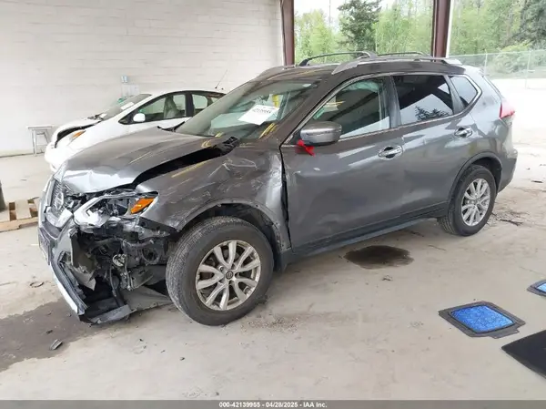 JN8AT2MV7KW390189 2019 NISSAN ROGUE - Image 2