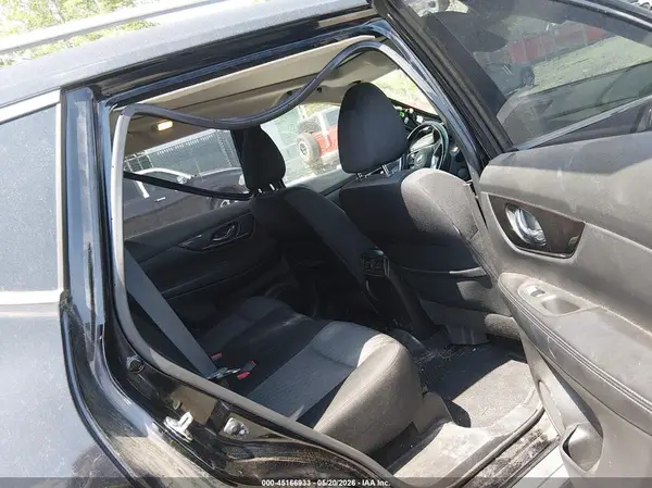 JN8AT2MV7KW391665 2019 NISSAN ROGUE - Image 8