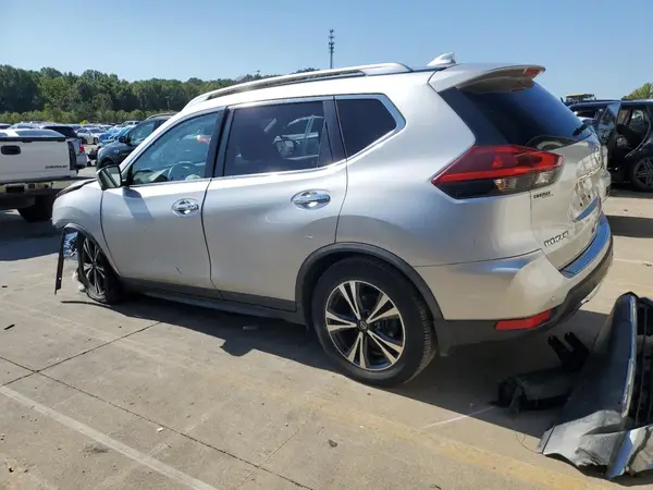 JN8AT2MV7KW394419 2019 NISSAN ROGUE - Image 2