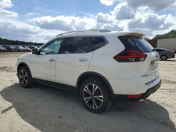 JN8AT2MV7KW399345 2019 NISSAN ROGUE - Image 2