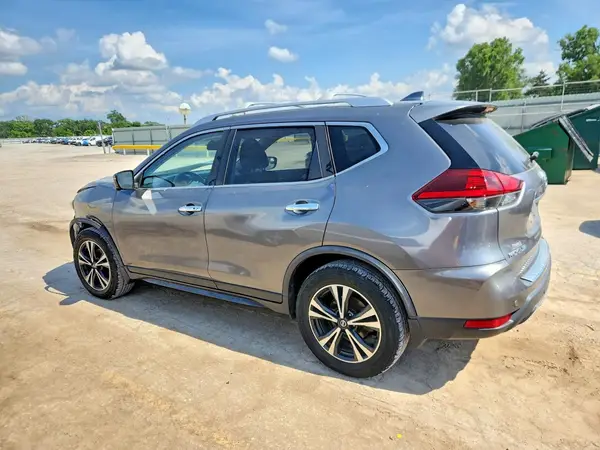 JN8AT2MV7KW400509 2019 NISSAN ROGUE - Image 2