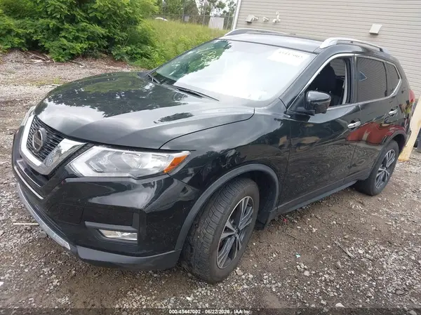 JN8AT2MV7KW401188 2019 NISSAN ROGUE - Image 2