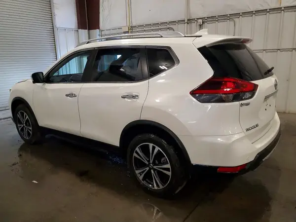 JN8AT2MV7KW402261 2019 NISSAN ROGUE - Image 2