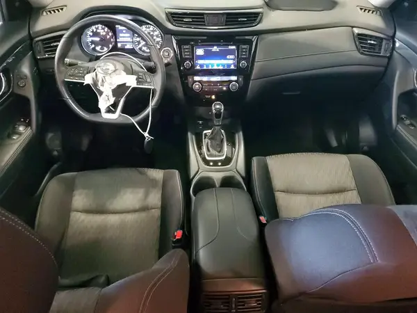 JN8AT2MV7KW402261 2019 NISSAN ROGUE - Image 8