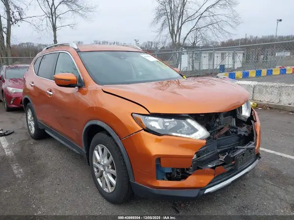 JN8AT2MV7LW103287 2020 NISSAN ROGUE - Image 1