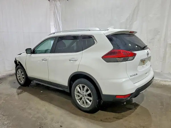 JN8AT2MV7LW108733 2020 NISSAN ROGUE - Image 2