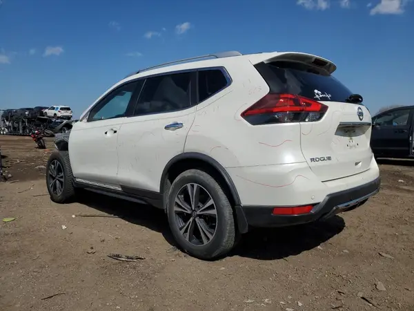 JN8AT2MV7LW112104 2020 NISSAN ROGUE - Image 2