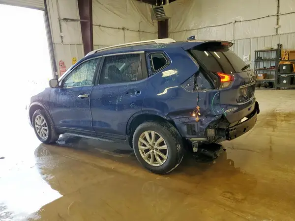 JN8AT2MV7LW123166 2020 NISSAN ROGUE - Image 2