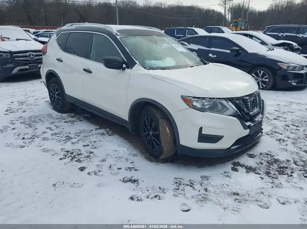 JN8AT2MV7LW124592 2020 NISSAN ROGUE - Image 1