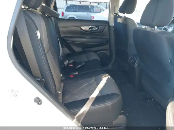 JN8AT2MV7LW132420 2020 NISSAN ROGUE - Image 8