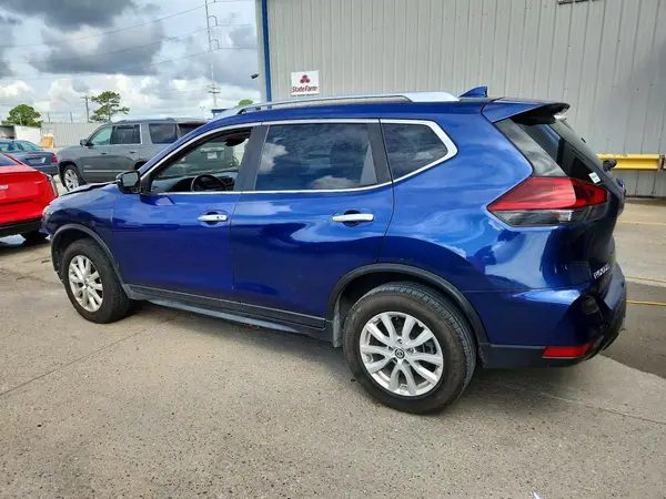 JN8AT2MV7LW141151 2020 NISSAN ROGUE - Image 2