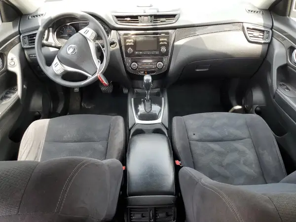 JN8AT2MV8GW133081 2016 NISSAN ROGUE - Image 8