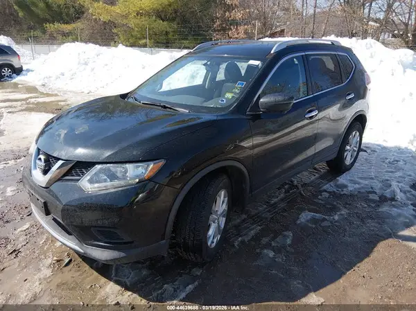 JN8AT2MV8GW137938 2016 NISSAN ROGUE - Image 2
