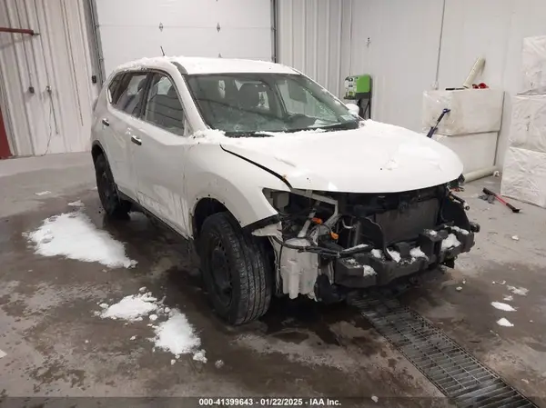 JN8AT2MV8GW138135 2016 NISSAN ROGUE - Image 1