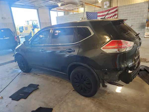 JN8AT2MV8GW138412 2016 NISSAN ROGUE - Image 2