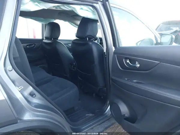 JN8AT2MV8GW144209 2016 NISSAN ROGUE - Image 8