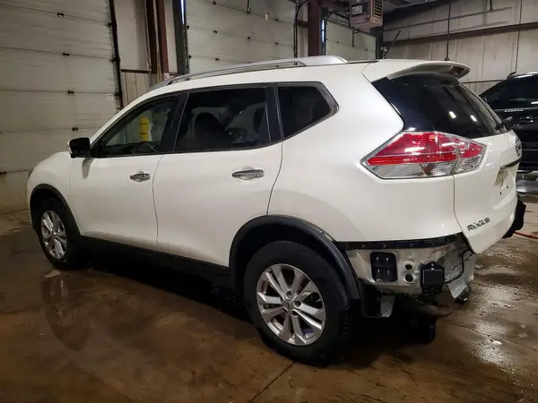 JN8AT2MV8GW146767 2016 NISSAN ROGUE - Image 2