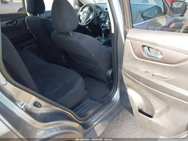 JN8AT2MV8GW149040 2016 NISSAN ROGUE - Image 8