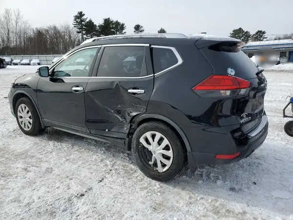 JN8AT2MV8HW006204 2017 NISSAN ROGUE - Image 2