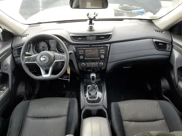 JN8AT2MV8HW006204 2017 NISSAN ROGUE - Image 8