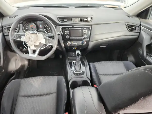 JN8AT2MV8HW007580 2017 NISSAN ROGUE - Image 8