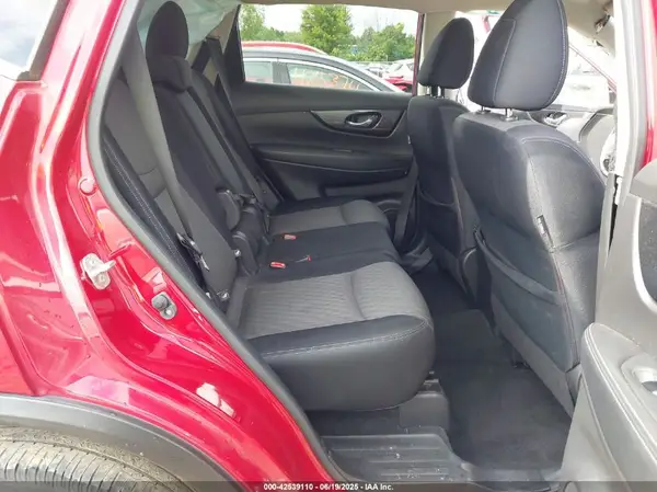 JN8AT2MV8HW008146 2017 NISSAN ROGUE - Image 8