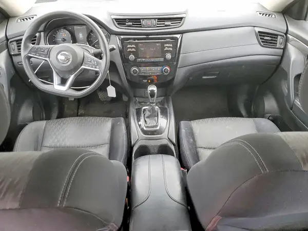 JN8AT2MV8HW010821 2017 NISSAN ROGUE - Image 8