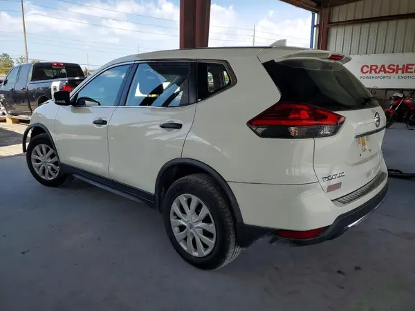 JN8AT2MV8HW011001 2017 NISSAN ROGUE - Image 2