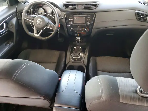 JN8AT2MV8HW011001 2017 NISSAN ROGUE - Image 8