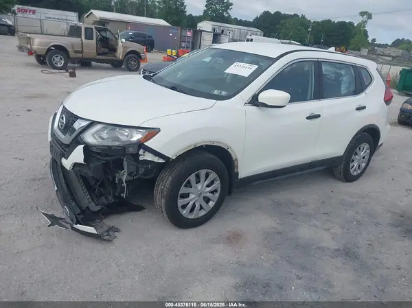 JN8AT2MV8HW011502 2017 NISSAN ROGUE - Image 2