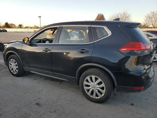 JN8AT2MV8HW011628 2017 NISSAN ROGUE - Image 2
