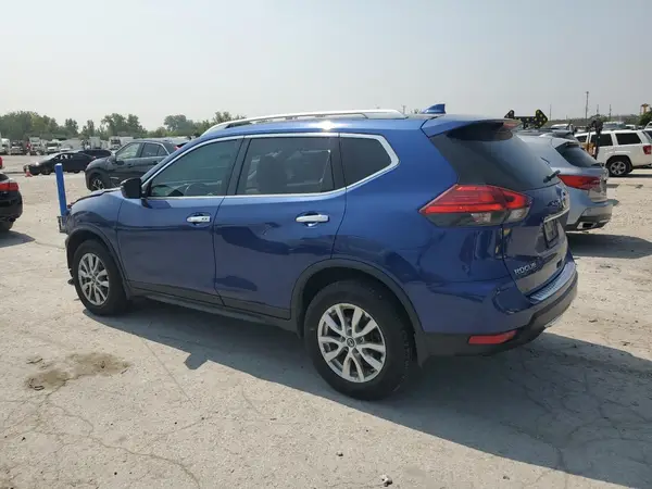 JN8AT2MV8HW013279 2017 NISSAN ROGUE - Image 2