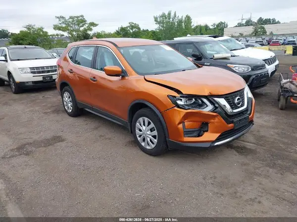 JN8AT2MV8HW014108 2017 NISSAN ROGUE - Image 1
