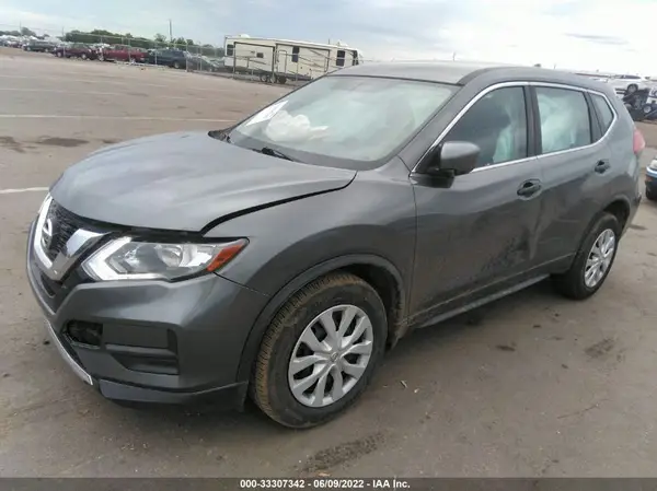 JN8AT2MV8HW014948 2017 NISSAN ROGUE - Image 2
